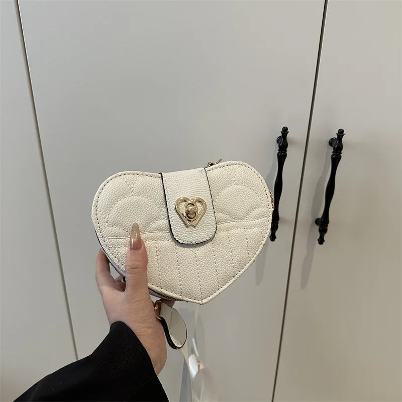 Classic Fashion Heart Shaped Shoulder Bag Messenger Bag Small Size