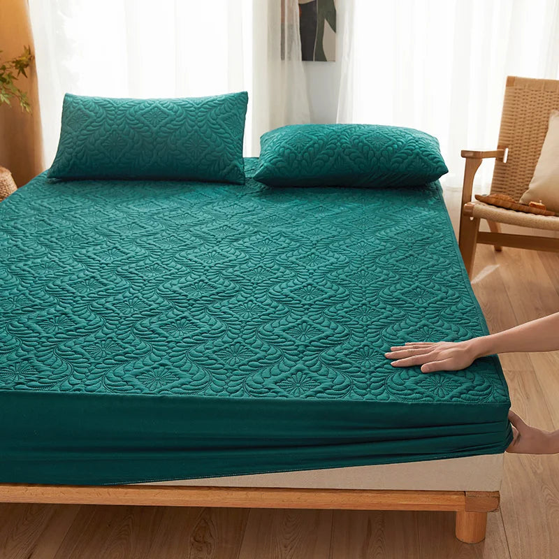 Waterproof Quilted Mattress Protector Breathable Mattress Cover Anti-Mite Anti-Bacterial Fitted Bed Sheet