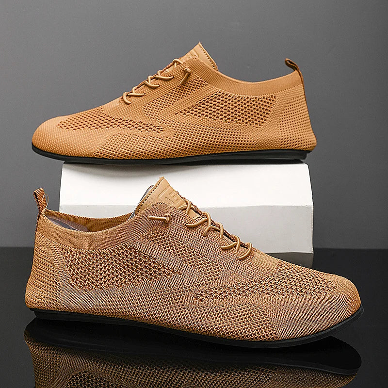 MAEDEF Men Shoes Mesh Breathable House Slippers Thin Bottom Light Comfortable Solid Color Flat Casual Walking Shoes