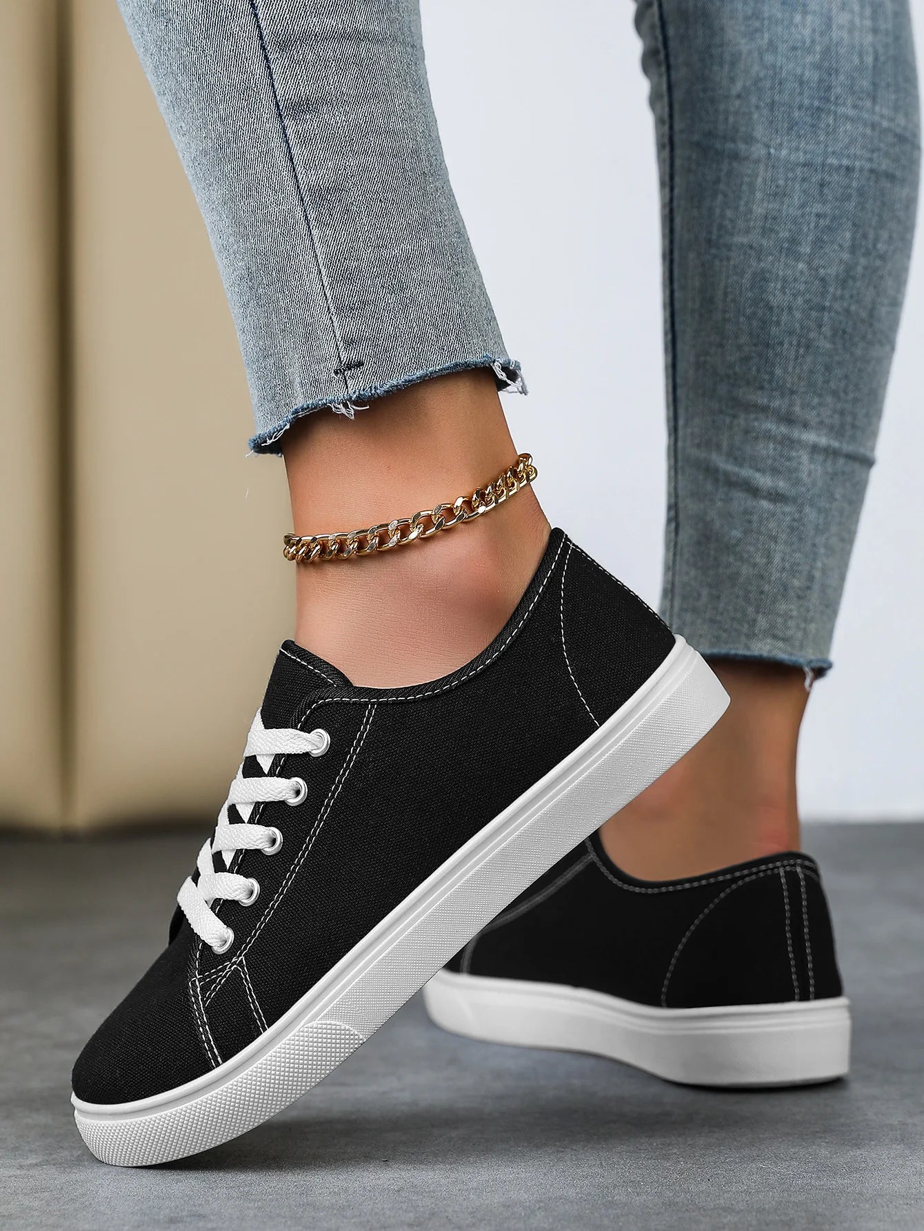 Summer Classic Versatile Breathable Canvas Shoes for Women Casual Lace-Up Footwear