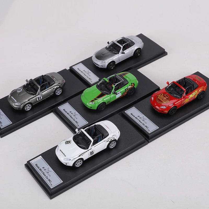 DCT 164 MX5 Race Car Alloy Model Car Diecast Metal Replica