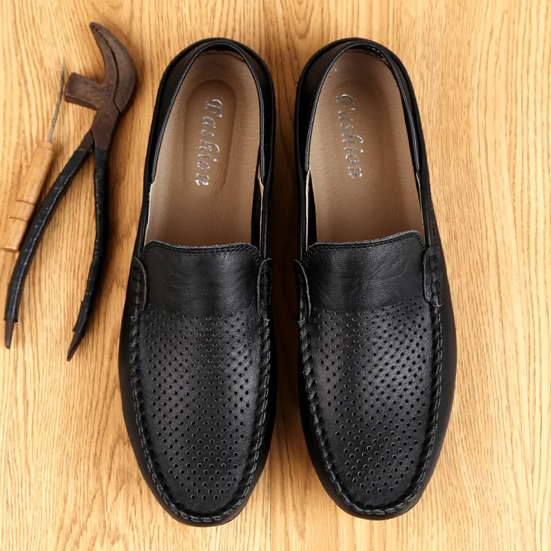 Summer Men Casual Shoes Leather Moccasins Breathable Slip On Boat Shoes Italian Luxury Brand Mens Driving Loafers Size 37 to 47
