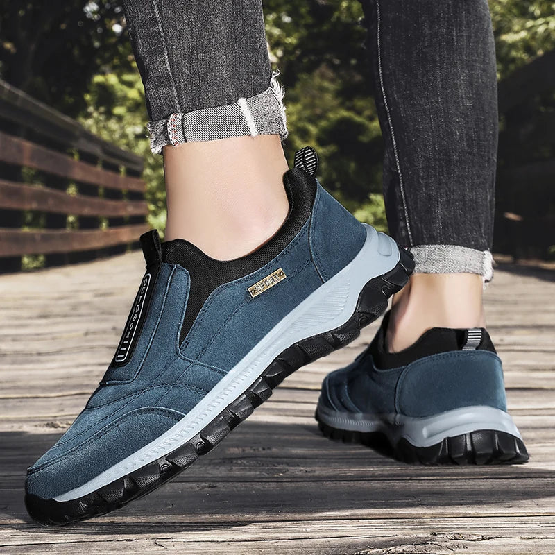 CC Chengta Outdoor Training Shoes for Men Breathable