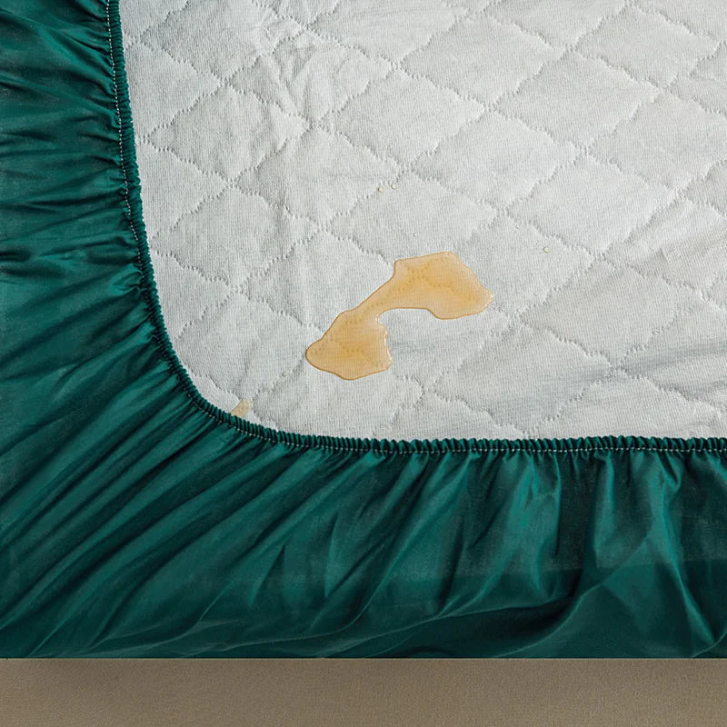 Waterproof Quilted Mattress Protector Breathable Mattress Cover Anti-Mite Anti-Bacterial Fitted Bed Sheet