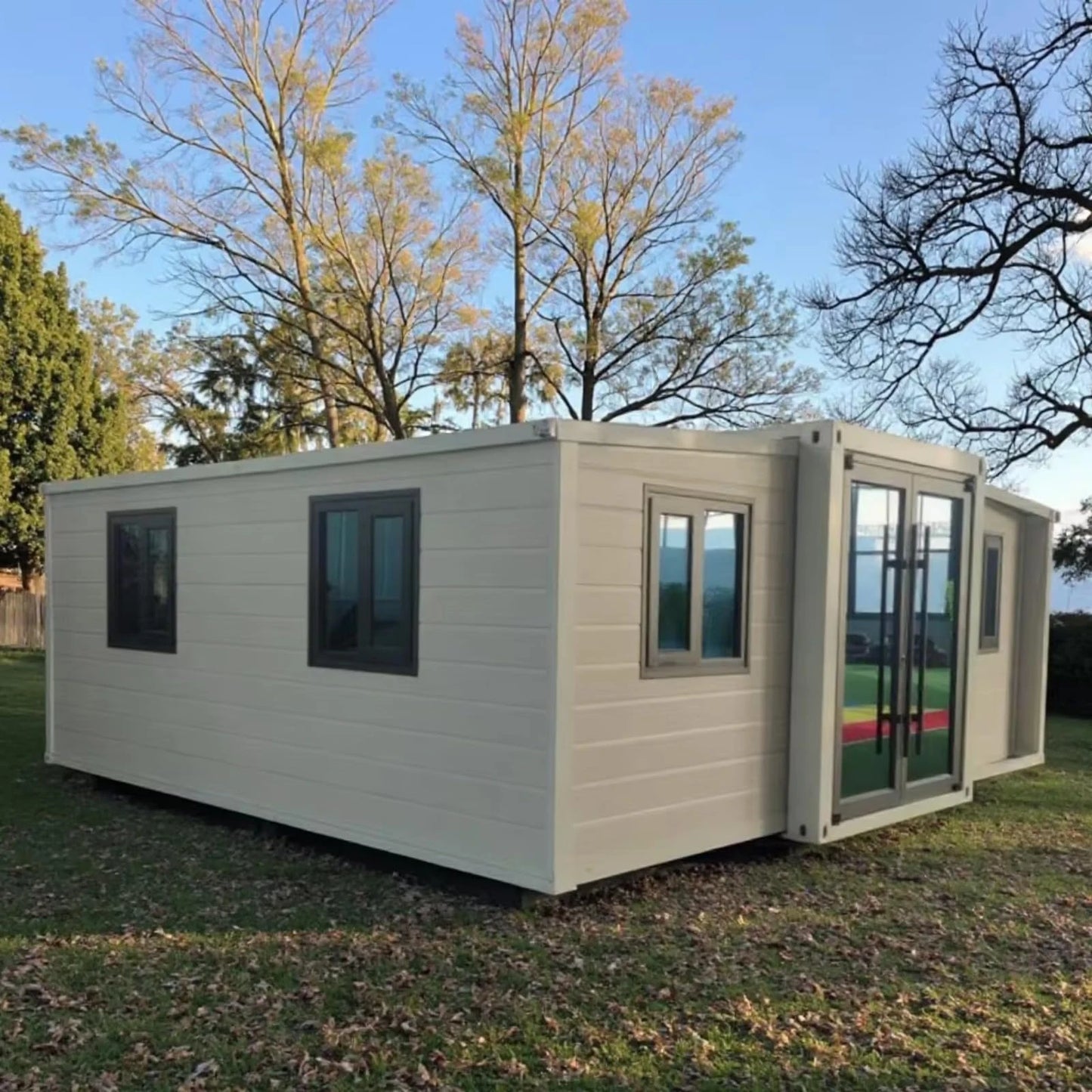 40FT Prefabricated Container Home 2-5 Bedroom Modular Prefab Tiny Home Folding Expandable Container House with Bathroom Kitchen