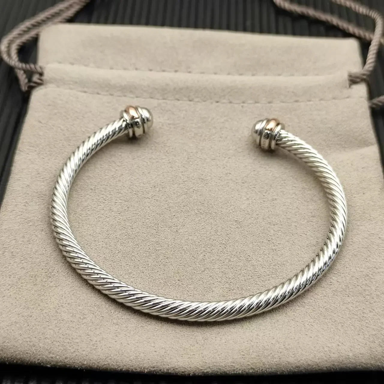 High Quality Fashion 925 Silver DY Star Cuff Bracelet for Women with Zircon Stone