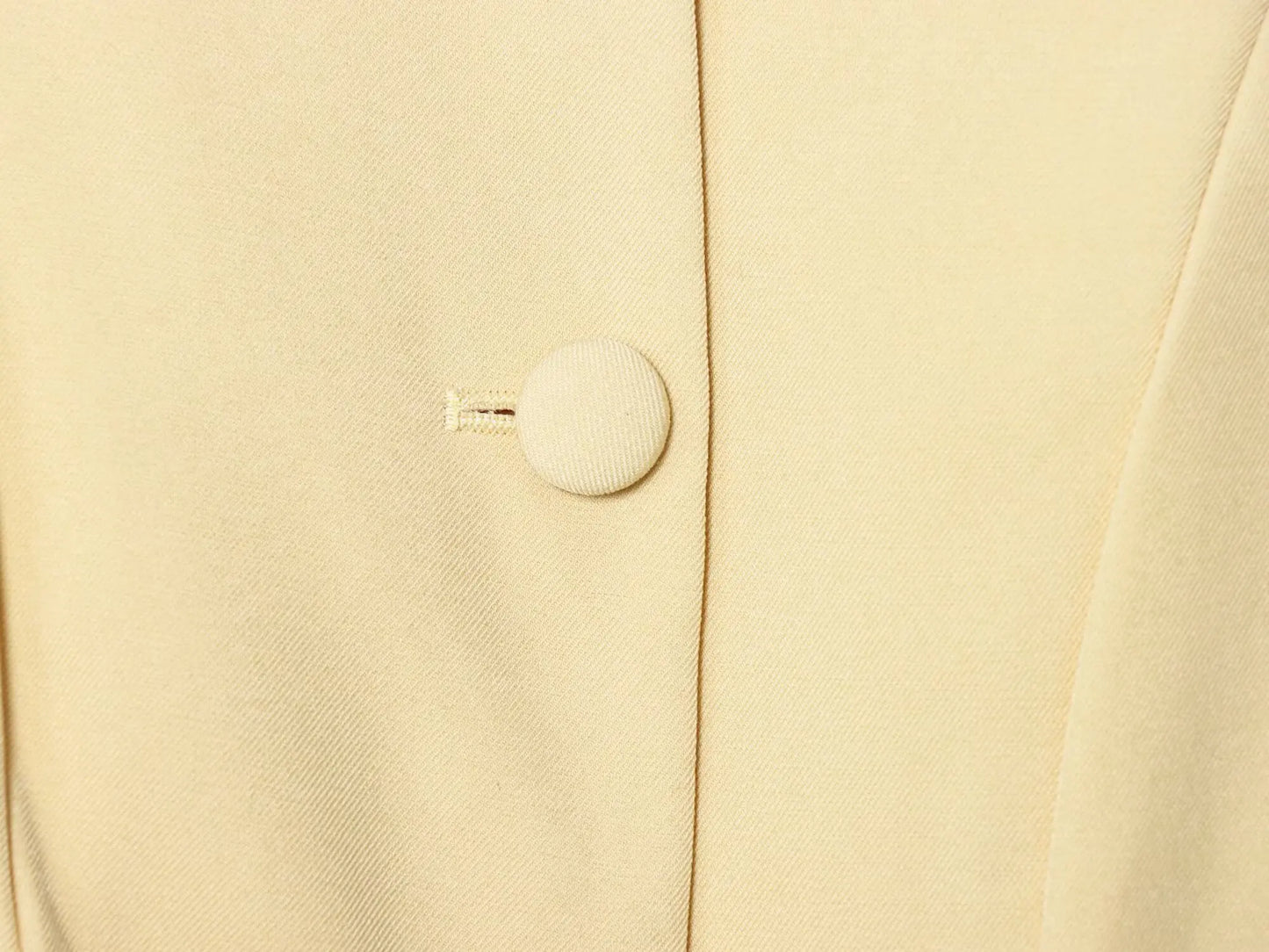 TRAF autumn new 2025 women's clothing minimalist style single breasted round neck long sleeved flip pocket slim fit suit jacket