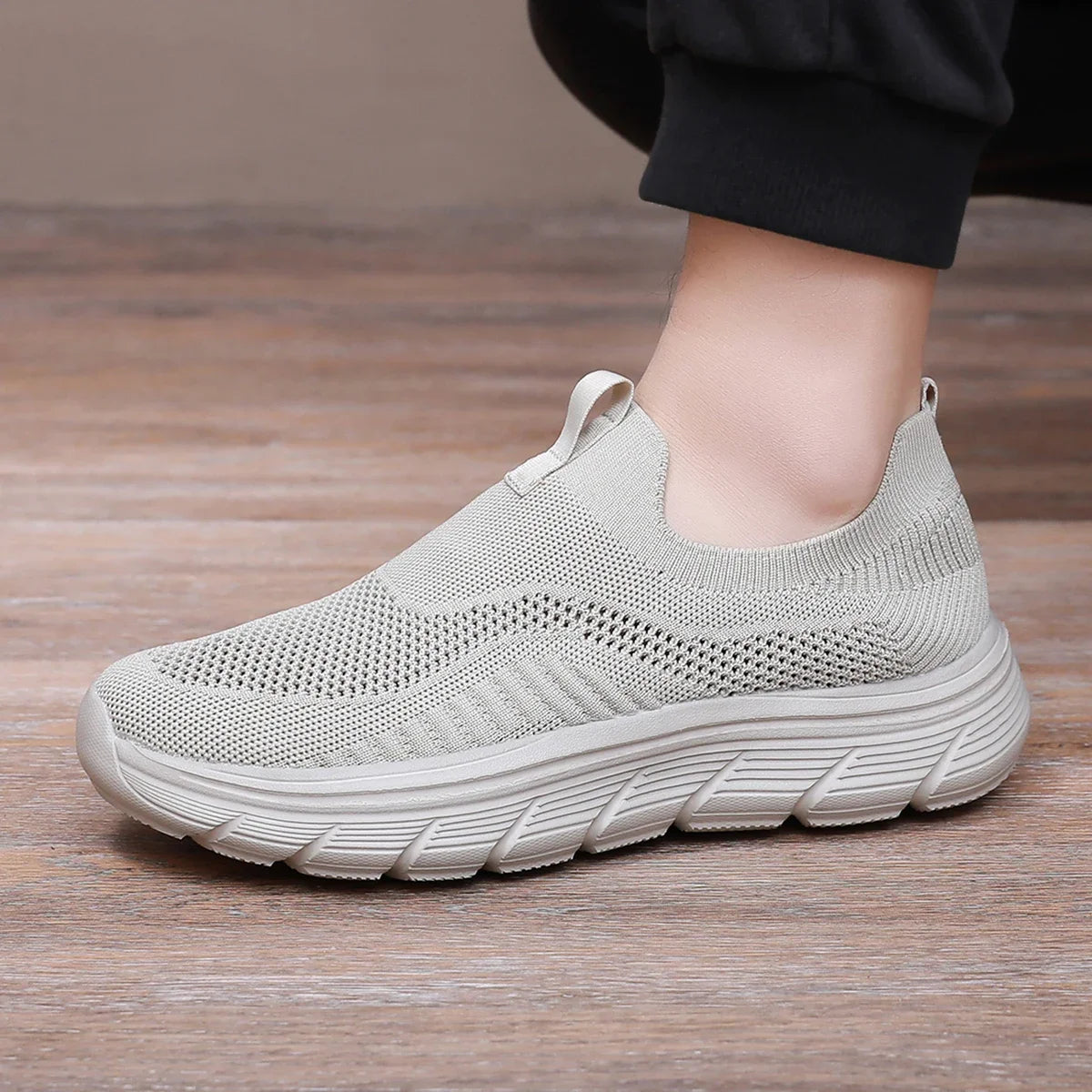 SNORW Mens Walking Shoes Lightweight Breathable Mesh Slip On