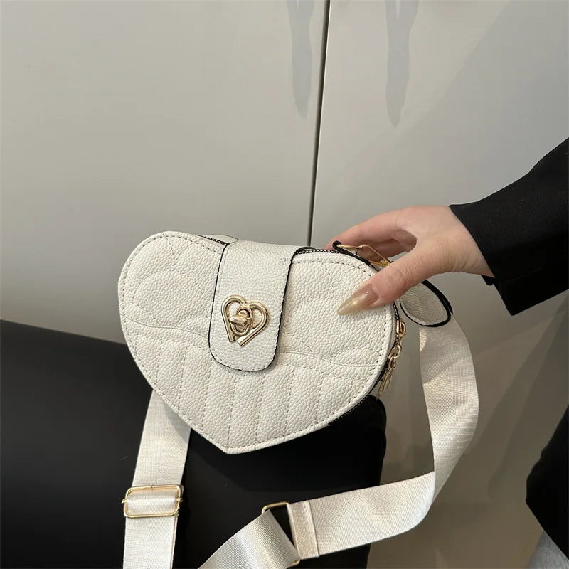 Classic Fashion Heart Shaped Shoulder Bag Messenger Bag Small Size