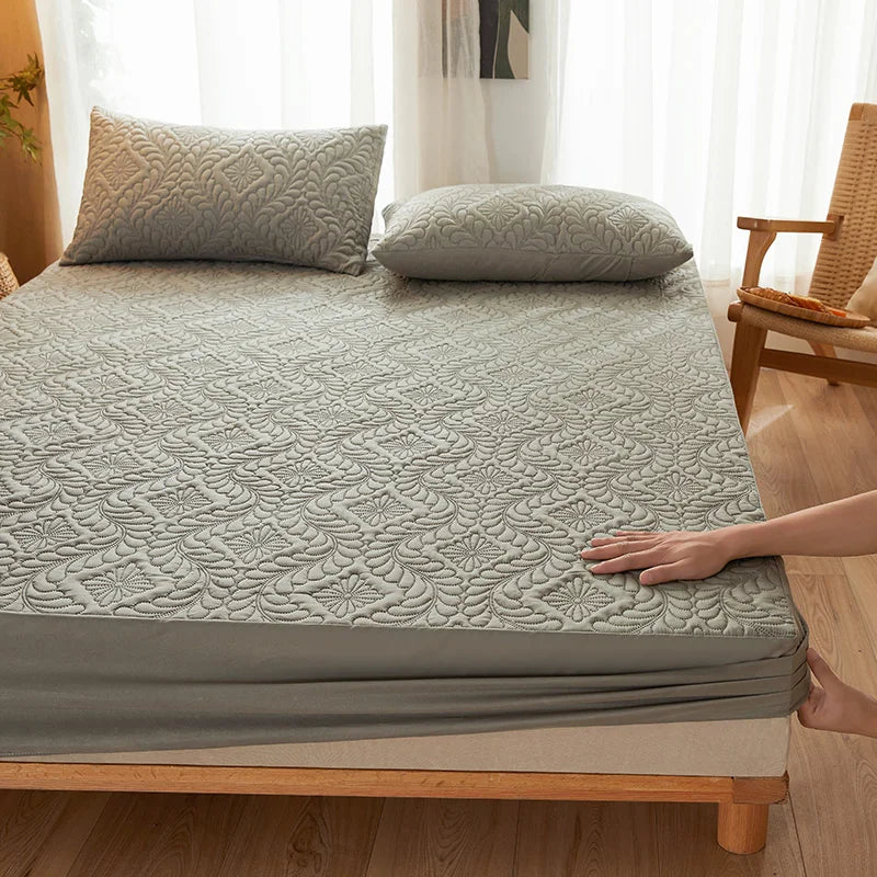 Waterproof Quilted Mattress Protector Breathable Mattress Cover Anti-Mite Anti-Bacterial Fitted Bed Sheet