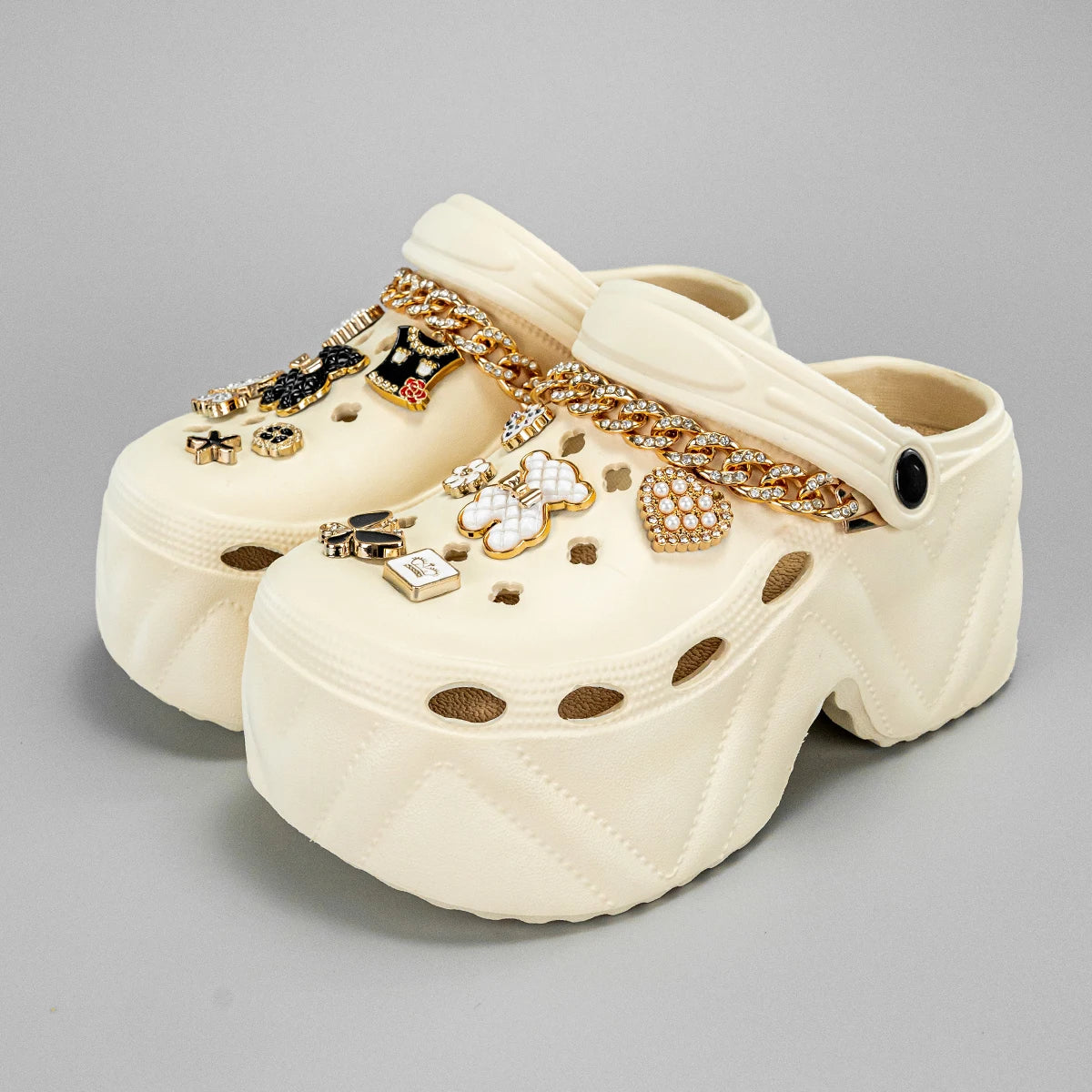 New Fashion Chain Black and White Bear High Heel Imitation Leather Pattern Clogs