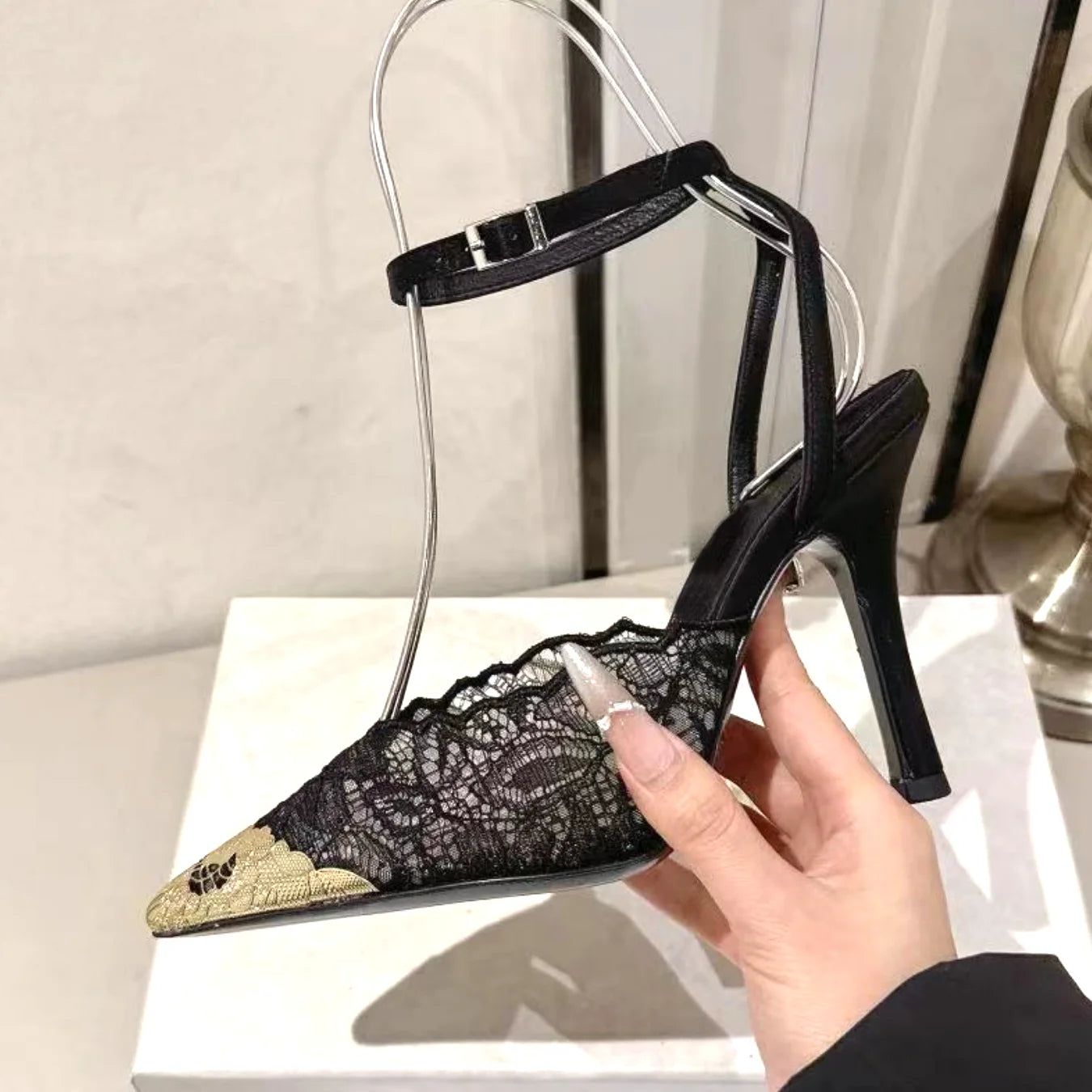 2026 Summer Trendy New Shiny Fish Mouth Toe Sexy Stiletto Sandals Woman Quality Sequined Thin High Heel Slippers for Women Shoes