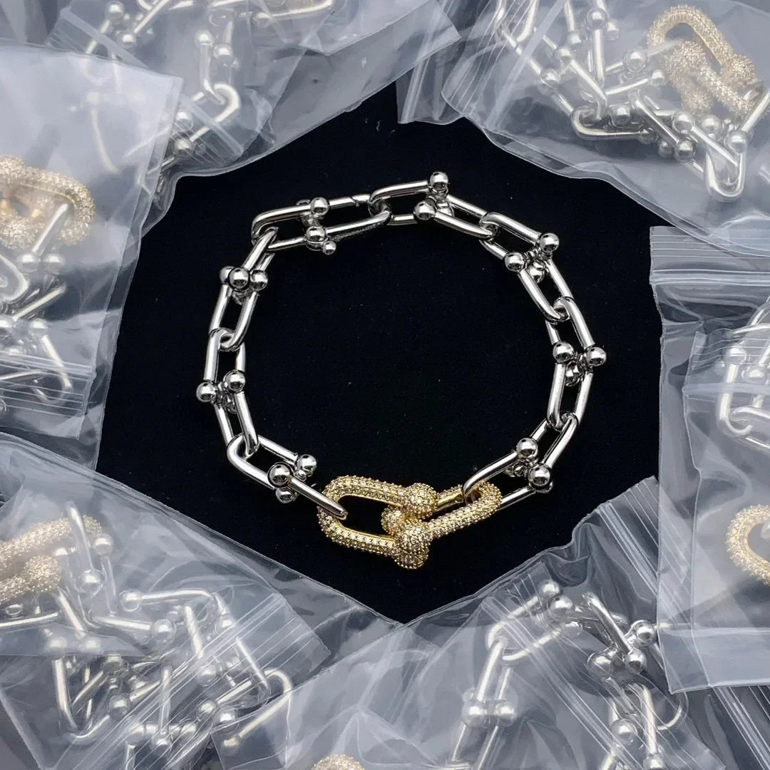 New Arrival S925 Sterling Silver Classic Letter T Bracelet and Necklace Set Retro Horseshoe Design High End Women's Jewelry
