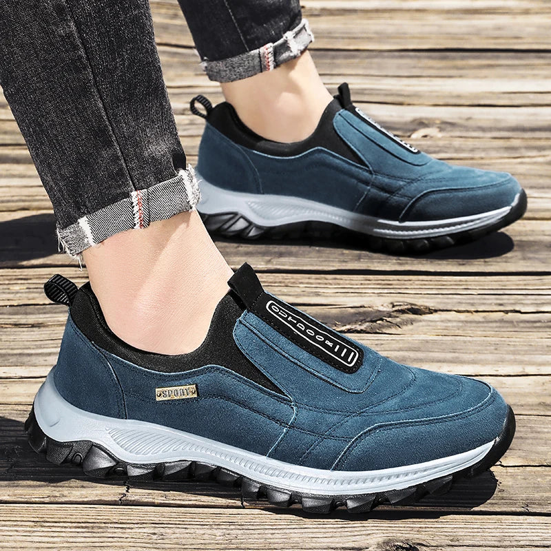 CC Chengta Outdoor Training Shoes for Men Breathable