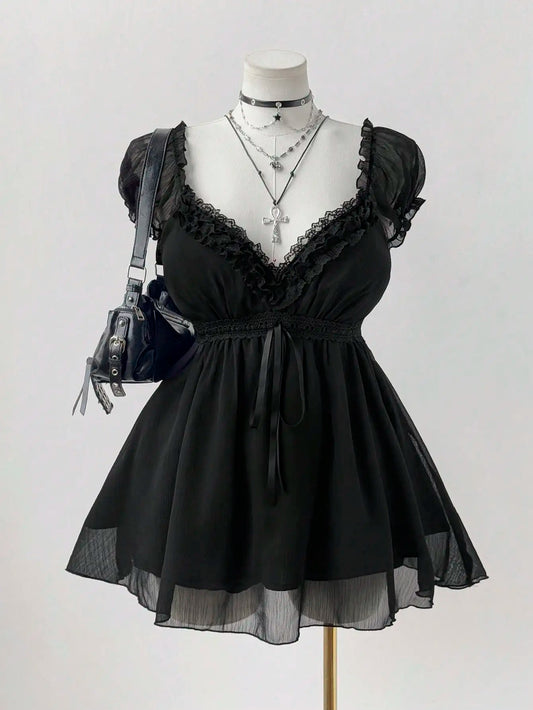 Plus Size Gothic Lace Trim V-Neck Mini Dress with Puff Sleeves and Waist Tie - Summer Black