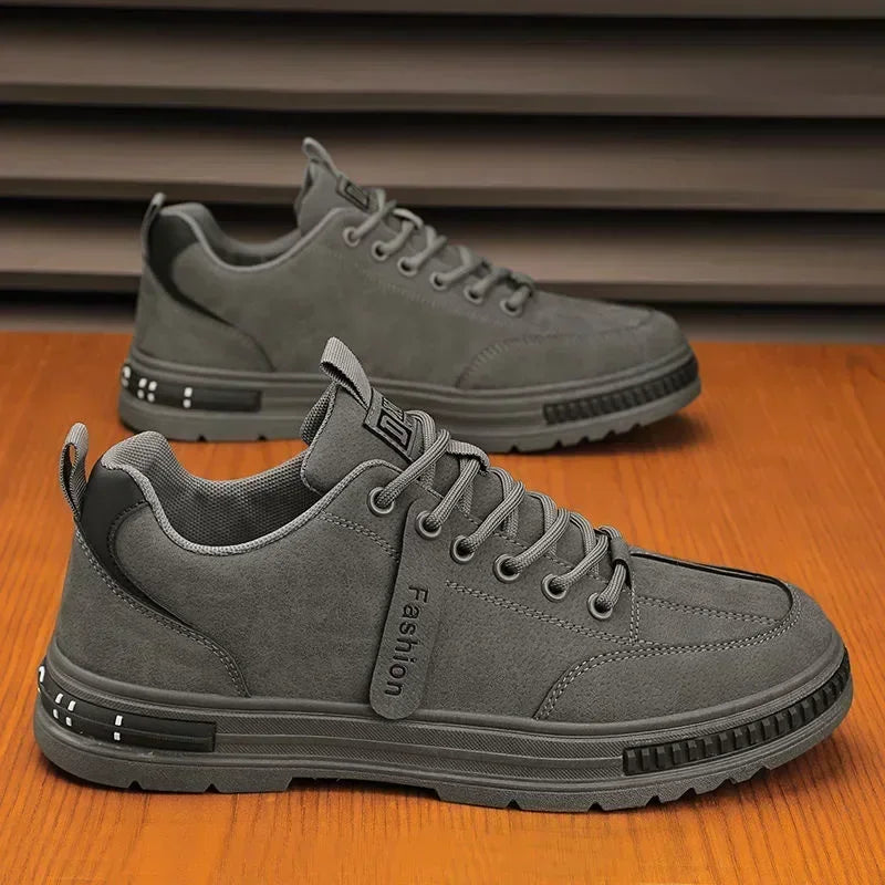 Men's Breathable Labor Protection Shoes Versatile Anti Slip Sports Board Shoes Workwear Sneakers