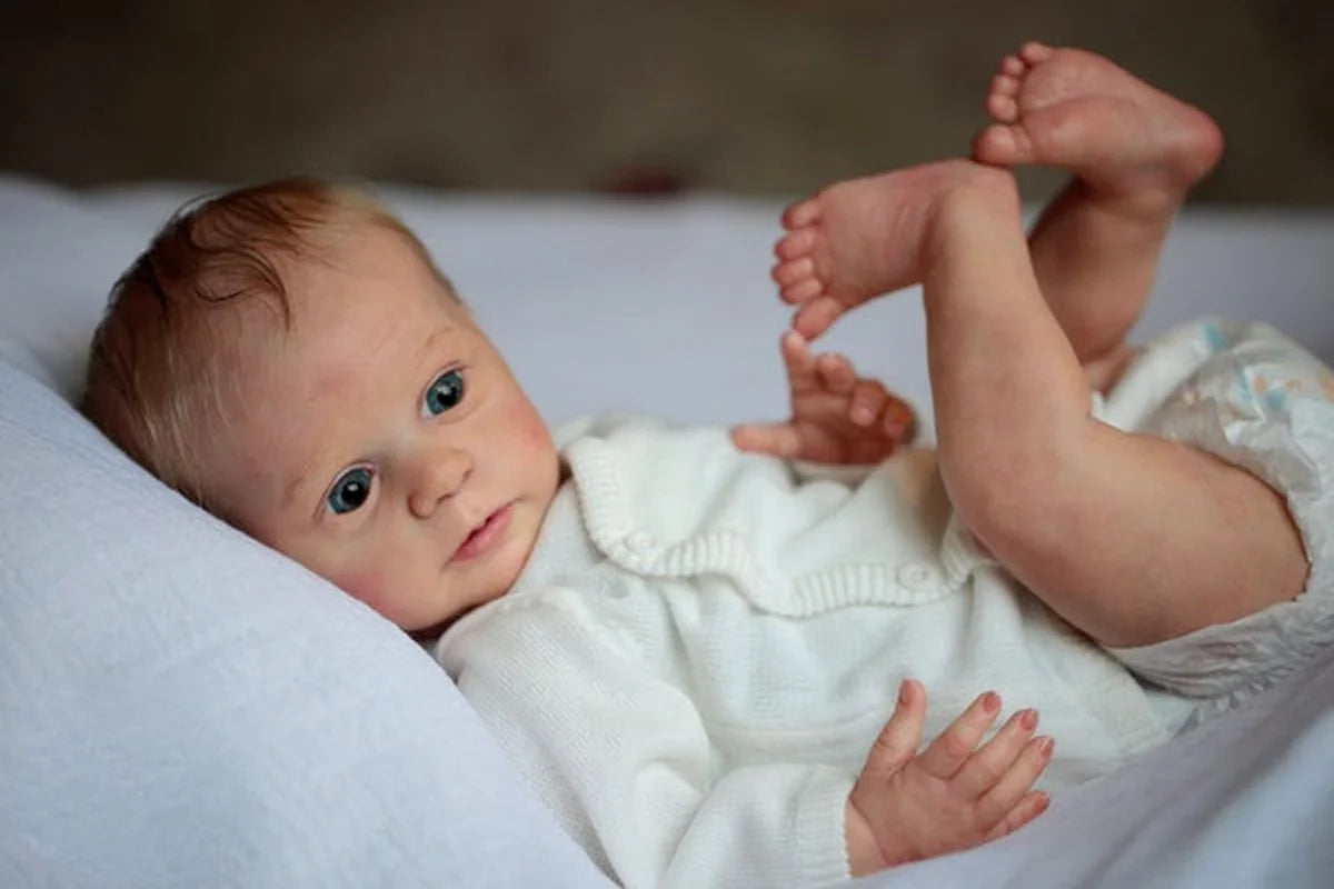 Shanghai Reborn Doll Kit Mika Lifelike Soft Touch Unfinished