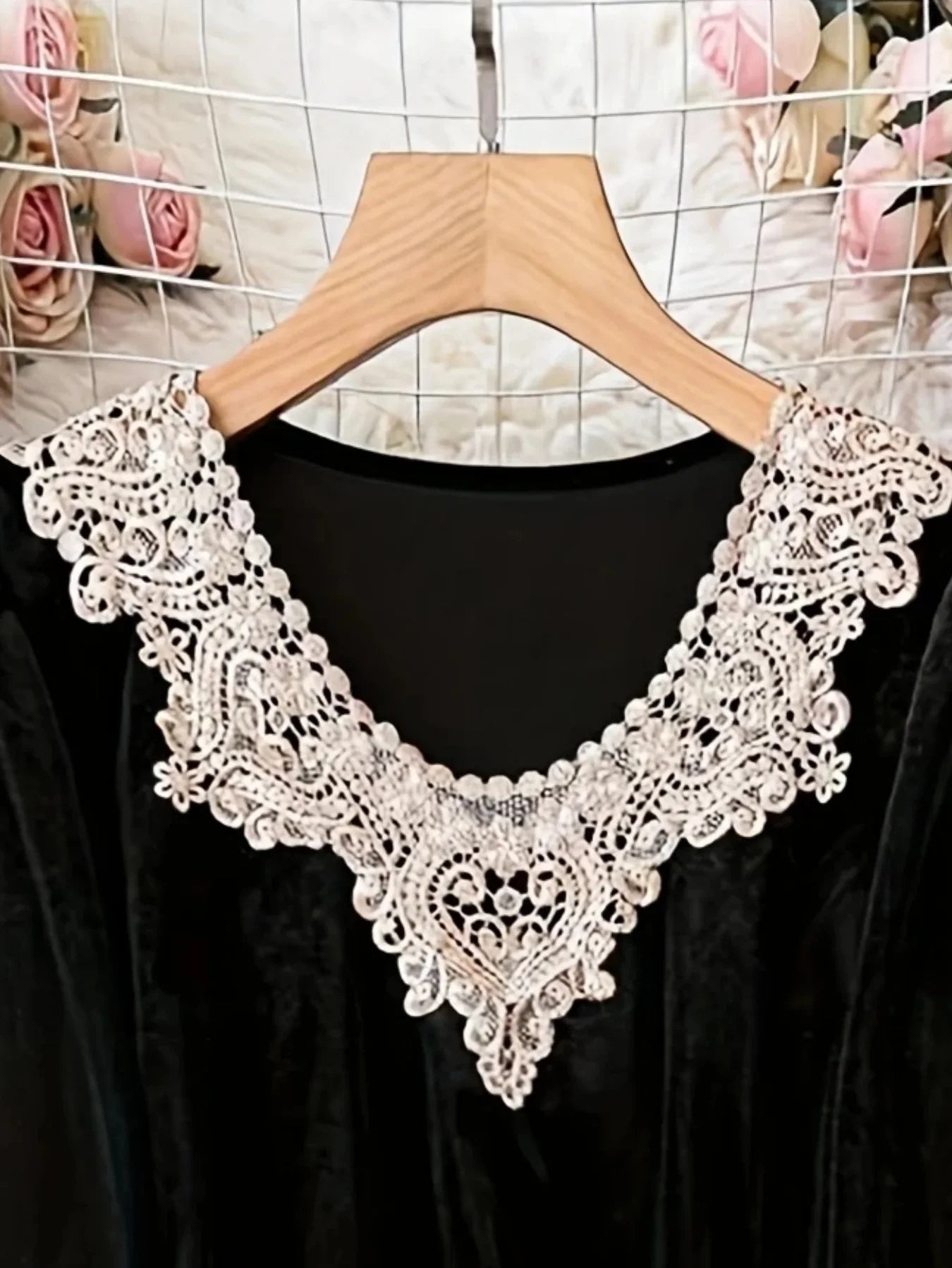Women's Plus Size 1XL to 5XL Fashion Contrast Lace Shirt Casual Solid Color Long Sleeve Round Neck Blouse