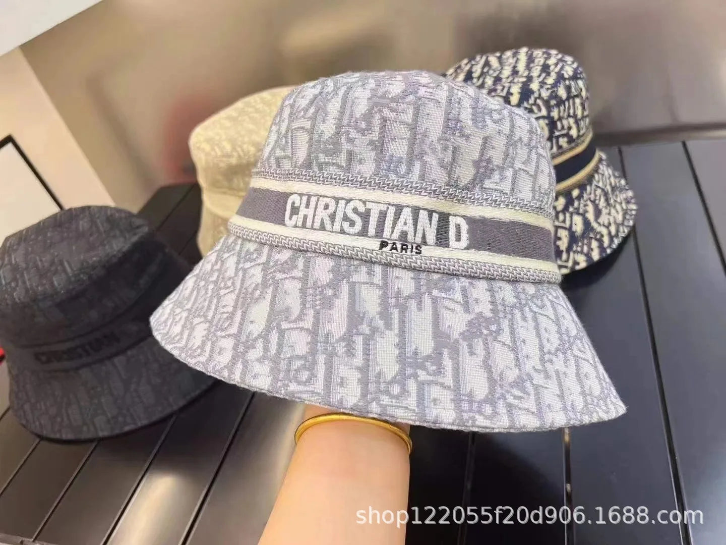 High Quality Lettering Embroidery Sun Block Hat Landscape Painting Fisherman Hat Ladies Outdoor Four Seasons Bucket Hat