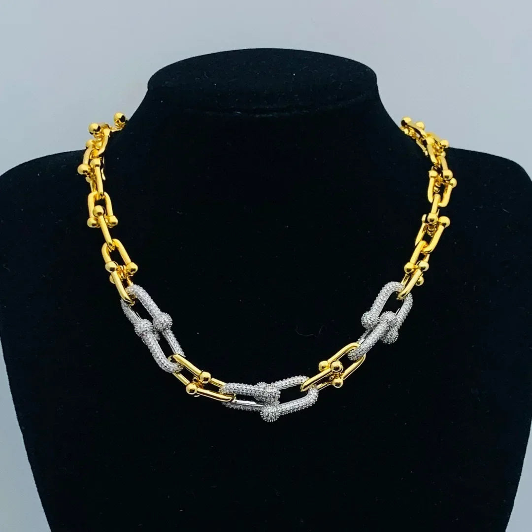 New Arrival S925 Sterling Silver Classic Letter T Bracelet and Necklace Set Retro Horseshoe Design High End Women's Jewelry