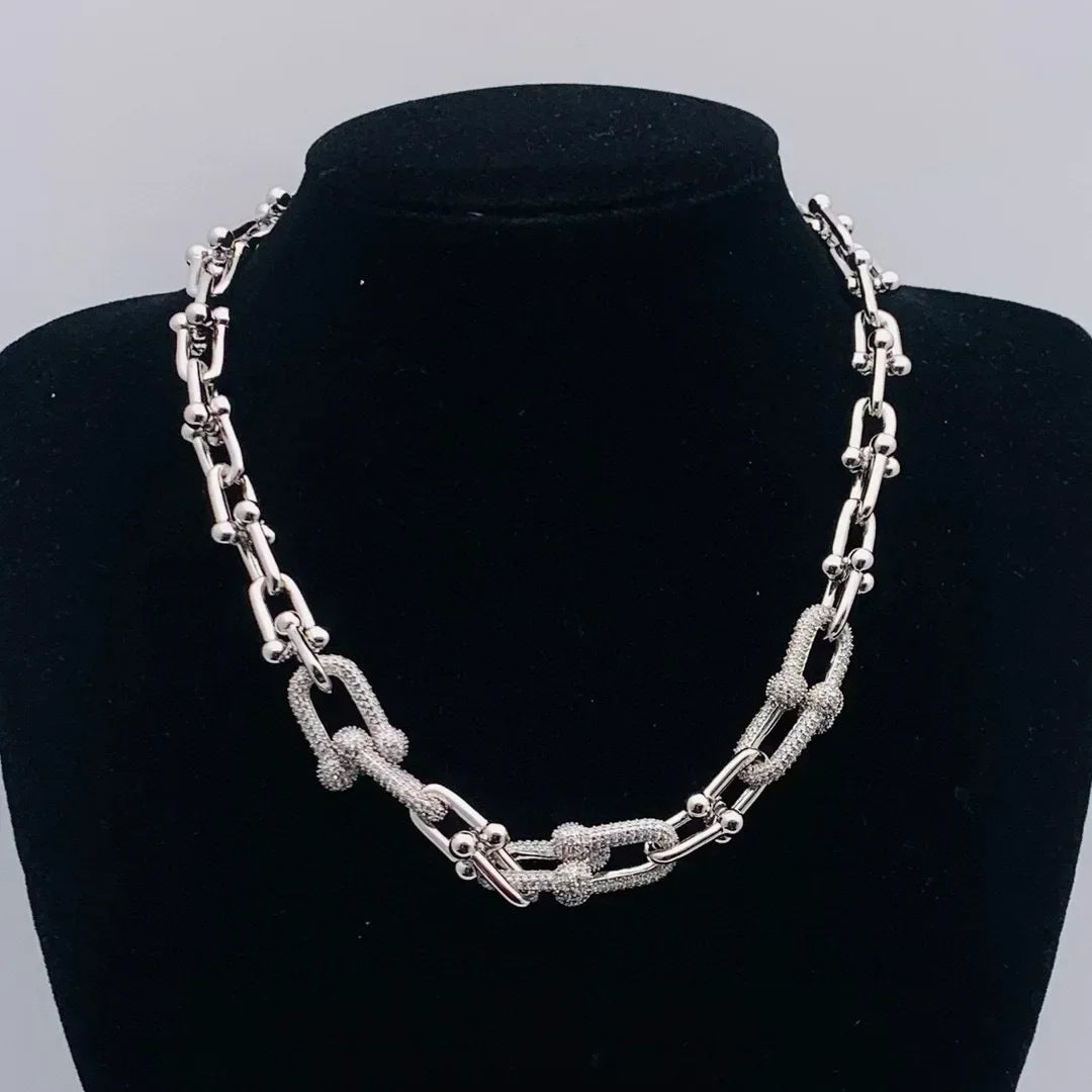 New Arrival S925 Sterling Silver Classic Letter T Bracelet and Necklace Set Retro Horseshoe Design High End Women's Jewelry