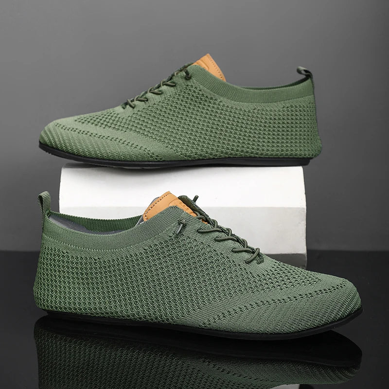 MAEDEF Men Shoes Mesh Breathable House Slippers Thin Bottom Light Comfortable Solid Color Flat Casual Walking Shoes